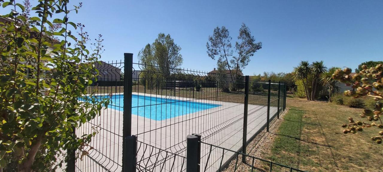 La Campagne Romantique - Avec Entree Autonome, Clim Neuve, Parking Prive & Sa Piscine ! - Saint-Sulpice-la-Pointe Kültér fotó
